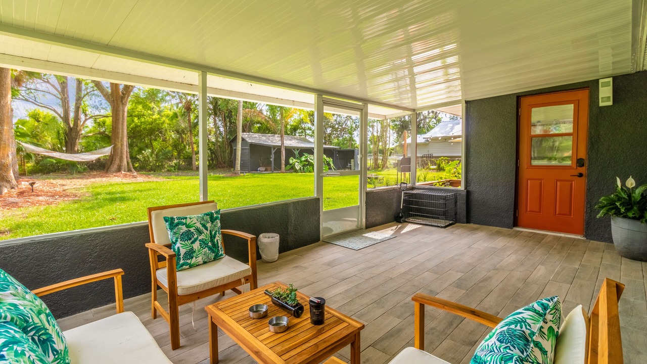 Photo of Patio Balcony in Plant City