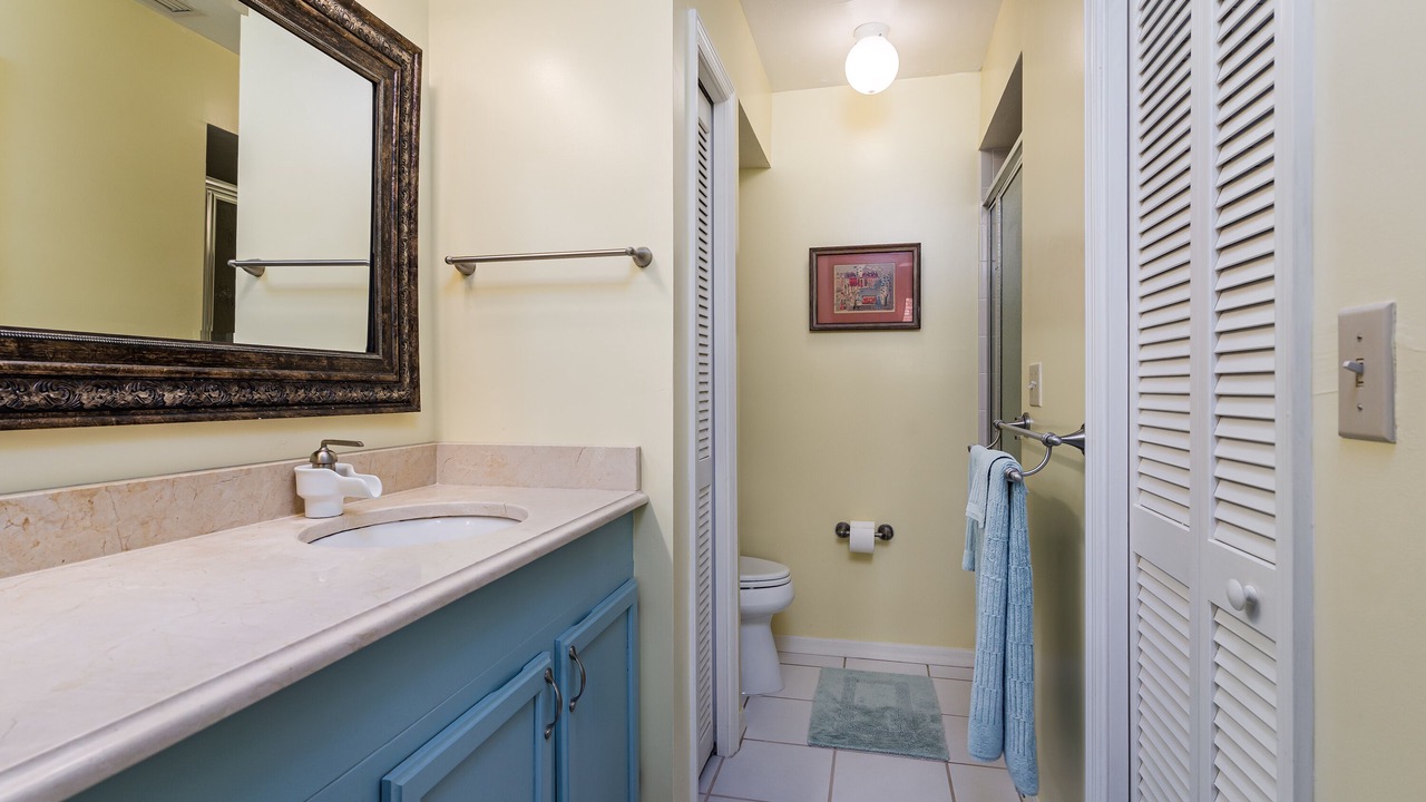 Photo of Bathroom in Crown Pointe