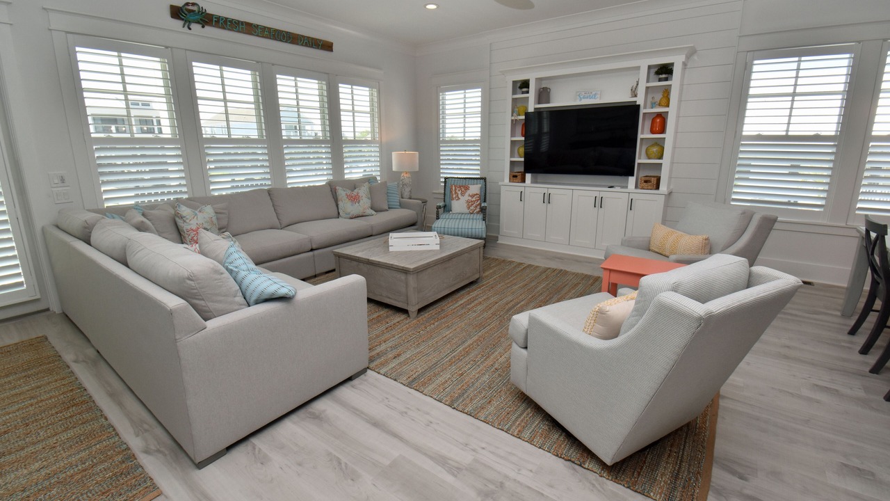 Photo of Livingroom in Inlet Harbour