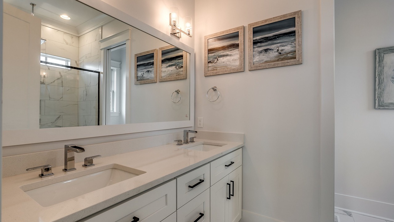 Photo of Bathroom in Inlet Harbour