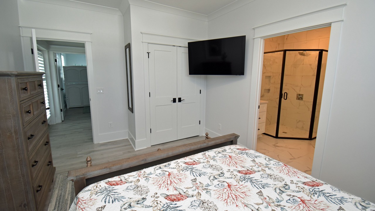 Photo of Bedroom in Inlet Harbour