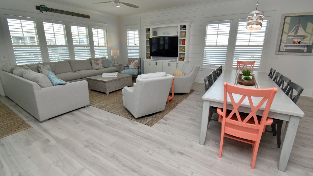 Photo of Livingroom in Inlet Harbour