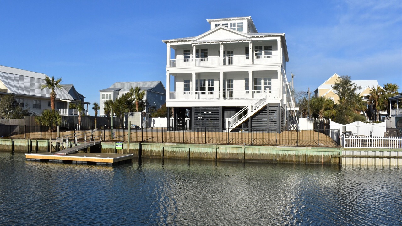 Photo of Outdoor in Inlet Harbour