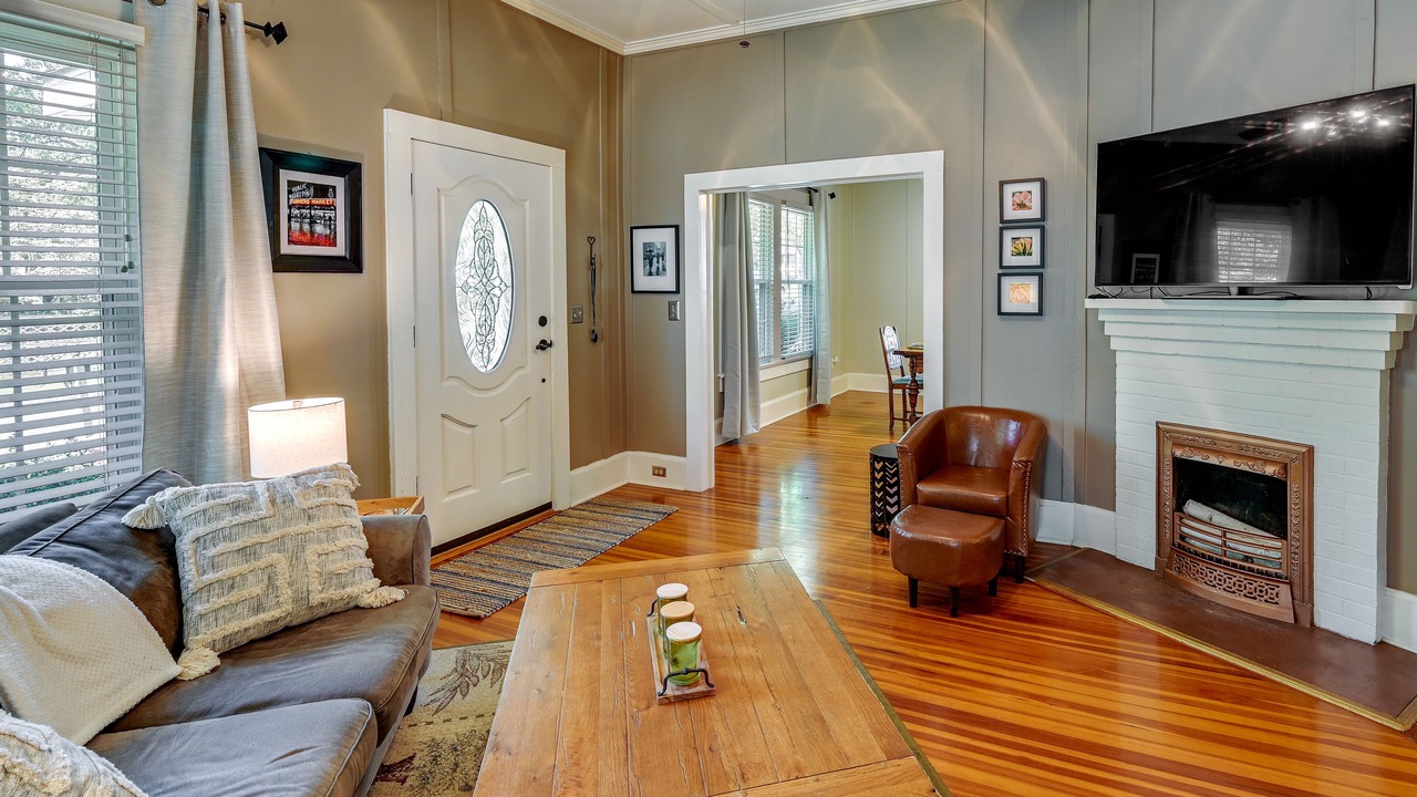 Photo of Livingroom in Anderson