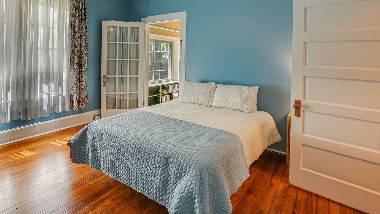 Photo of Bedroom in Anderson