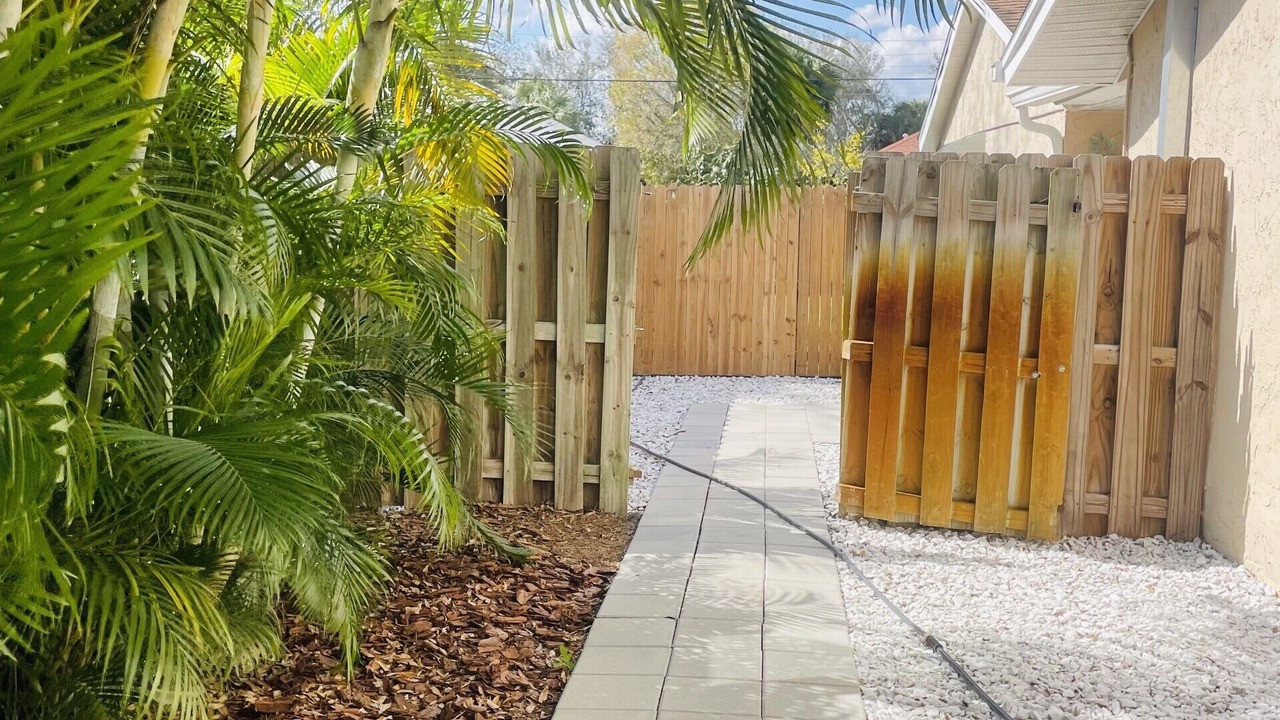 Photo of Others in Florida Ridge