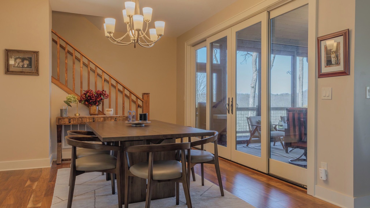 Photo of Livingroom in Bear Lake Reserve
