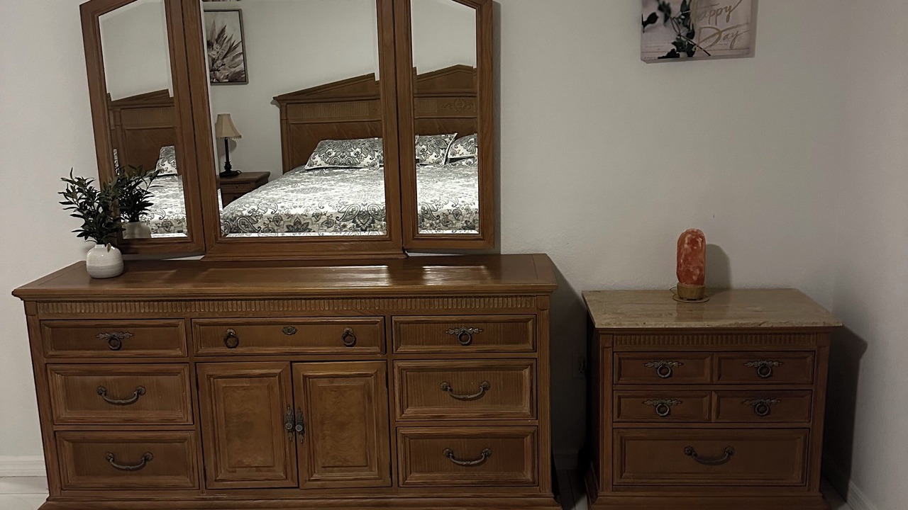 Photo of Bedroom in Warm Mineral Springs