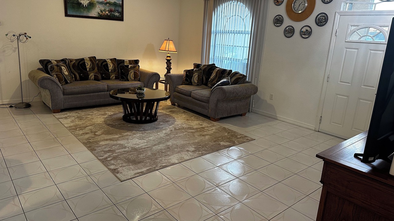 Photo of Livingroom in Warm Mineral Springs