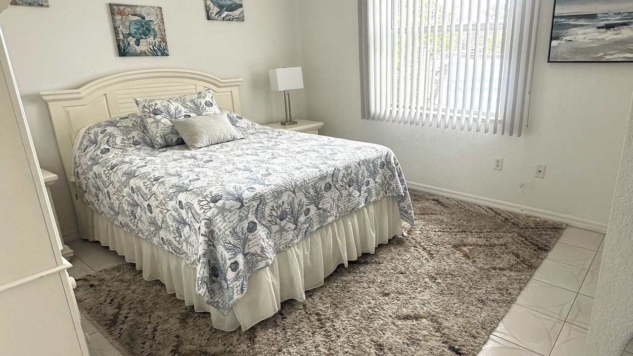 Photo of Bedroom in Warm Mineral Springs