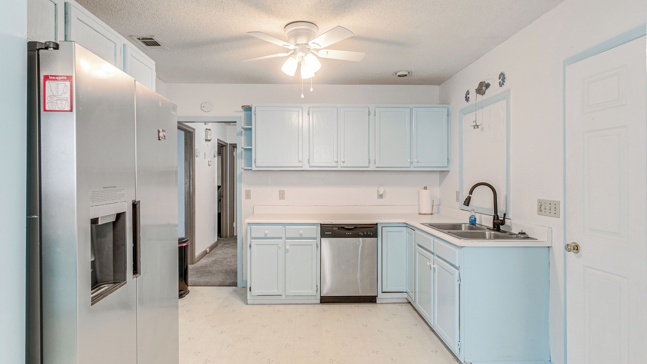 Photo of Kitchen in Waycross