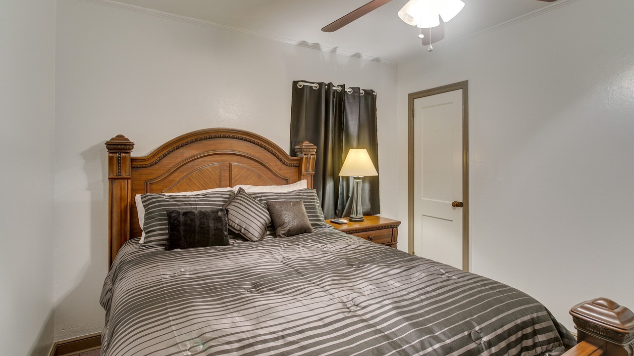 Photo of Bedroom in Waycross