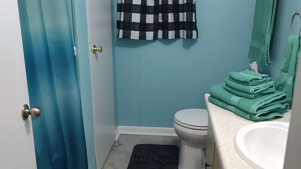 Photo of Bathroom in Betmar Acres