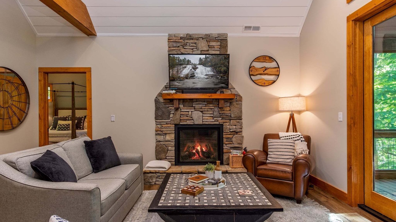 Photo of Livingroom in Brevard