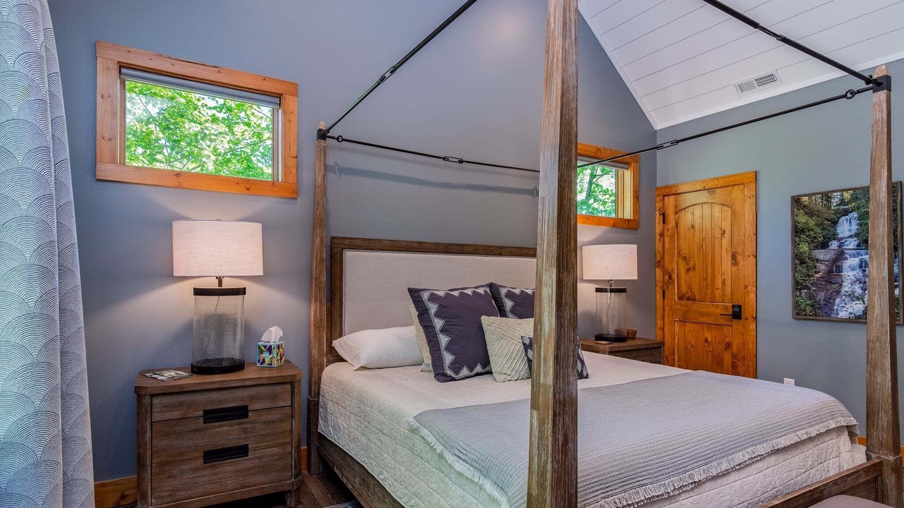 Photo of Bedroom in Brevard