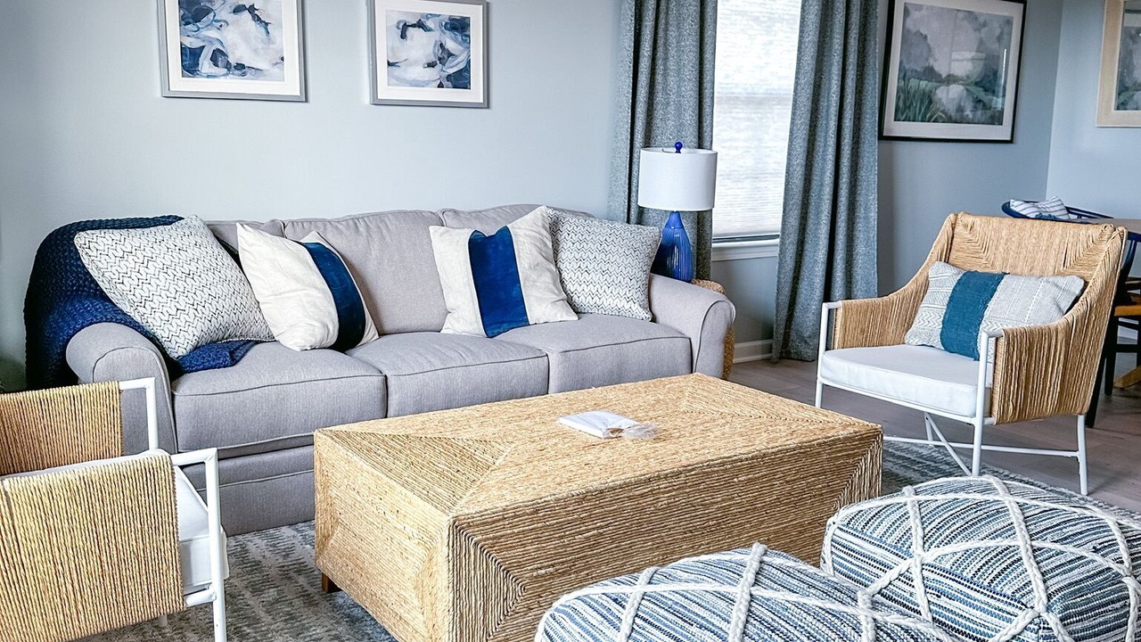 Photo of Livingroom in Six Mile