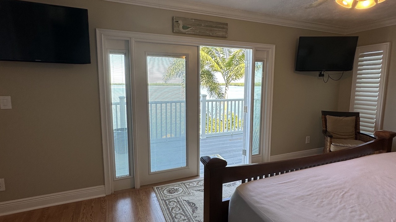 Photo of Bedroom in Shore Acres