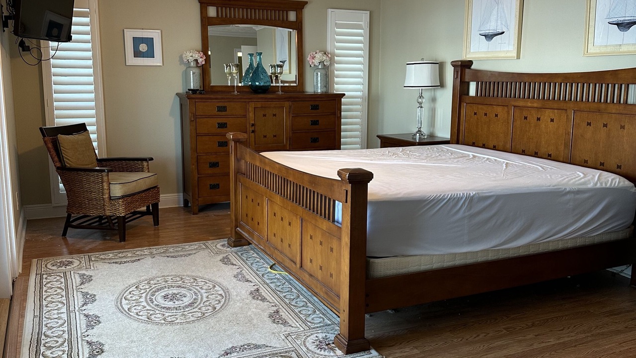 Photo of Bedroom in Shore Acres