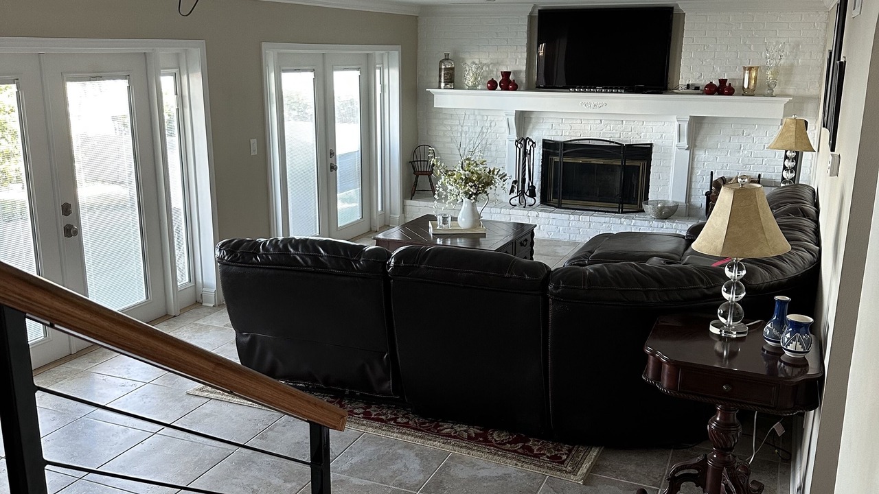 Photo of Livingroom in Shore Acres