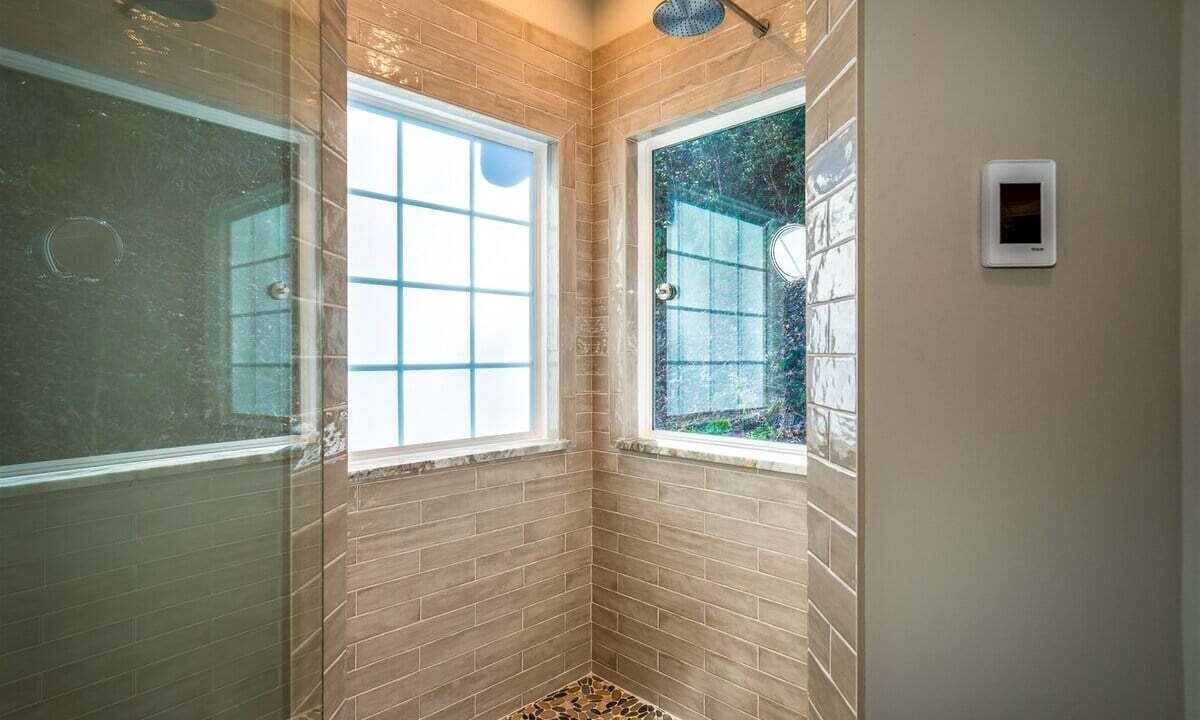 Photo of Bathroom in Penrose