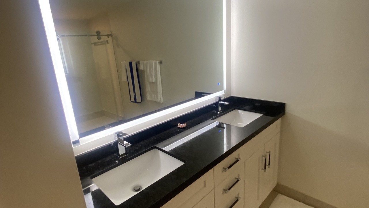 Photo of Bathroom in Grand Harbor