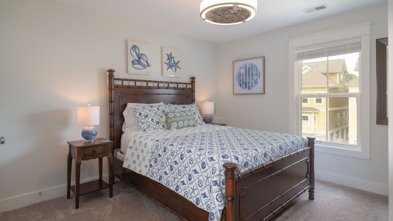 Photo of Bedroom in Folly Field
