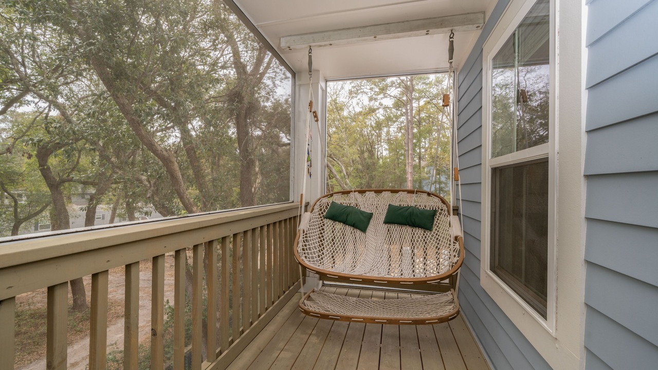 Photo of Outdoor in Folly Field