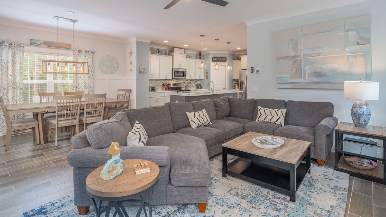 Photo of Livingroom in Folly Field