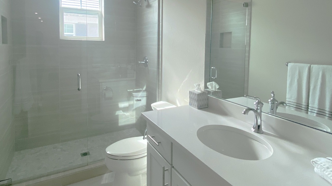 Photo of Bathroom in Naples