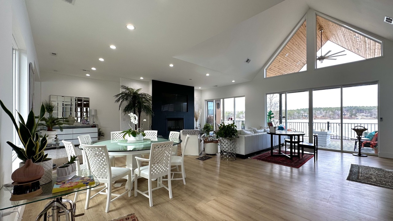 Photo of Bedroom in Six Mile