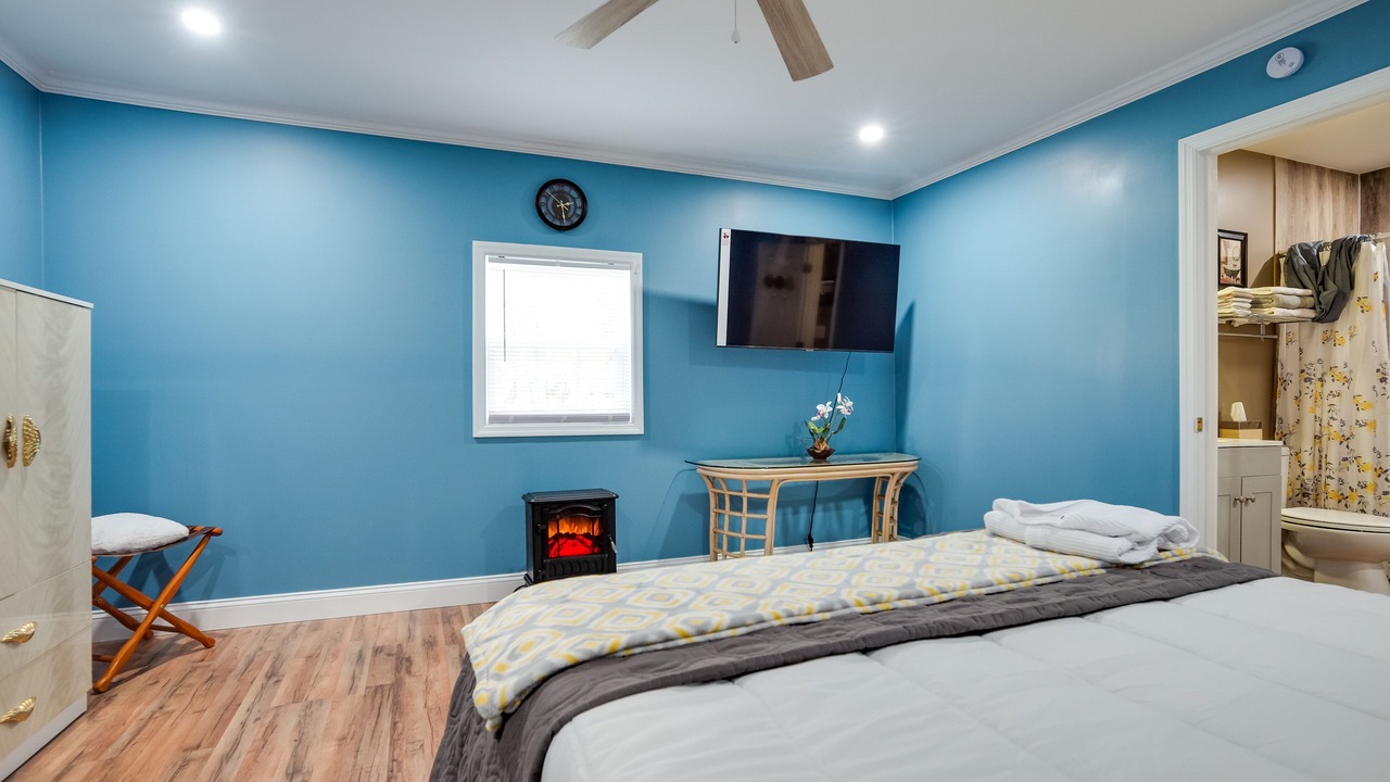 Photo of Bedroom in Saint Helena Island