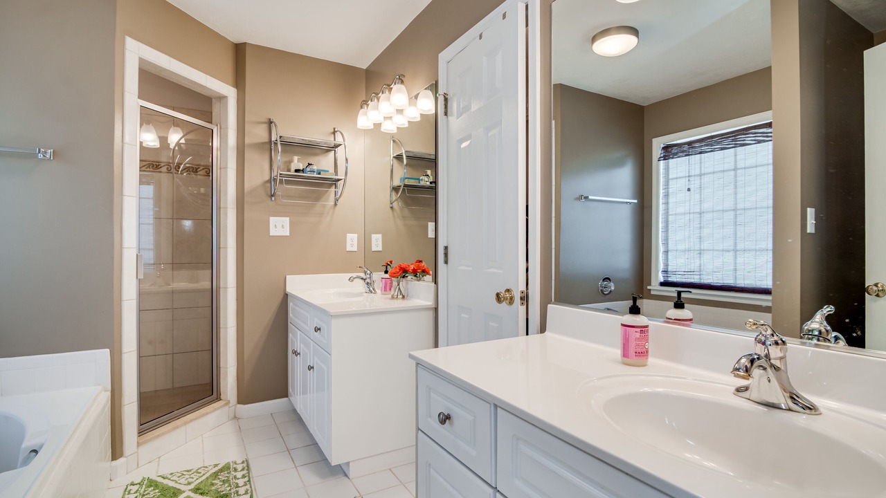 Photo of Bathroom in Martinez