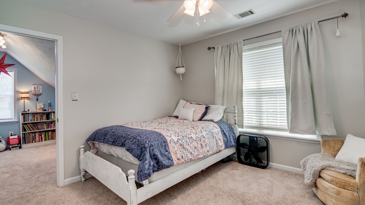 Photo of Bedroom in Martinez
