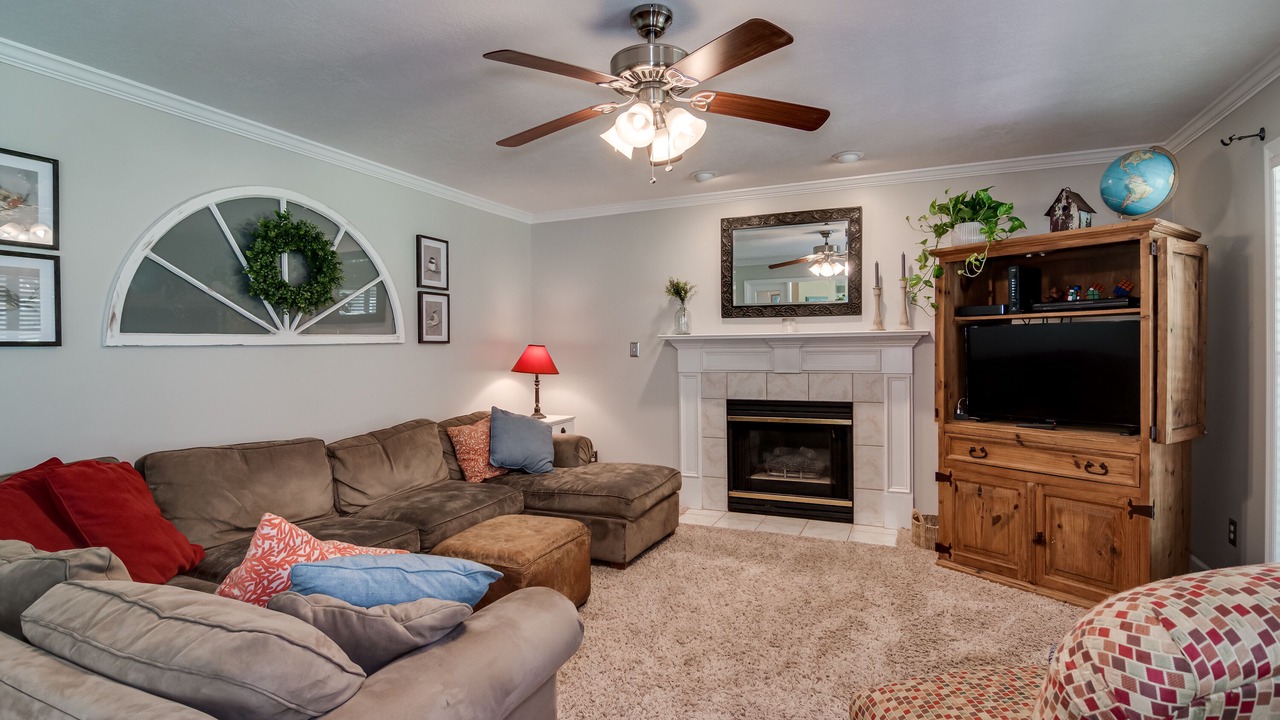 Photo of Livingroom in Martinez