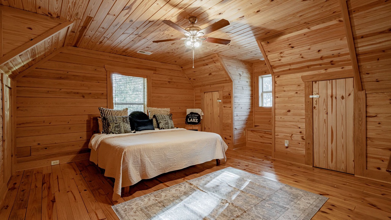 Photo of Bedroom in Jenkinsville