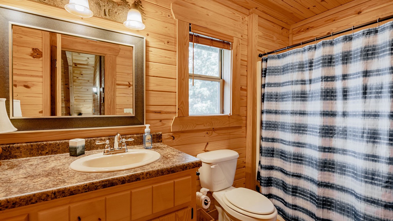 Photo of Bathroom in Jenkinsville
