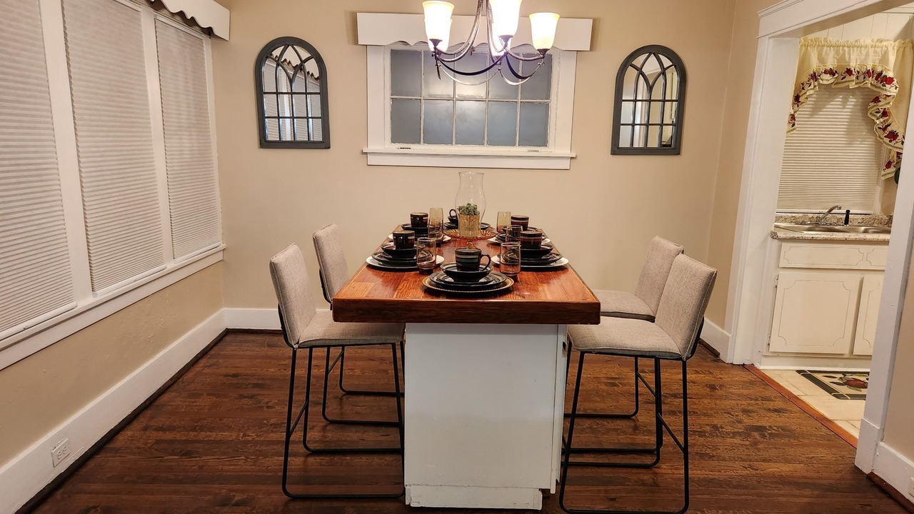 Photo of Livingroom in Olde Town Augusta
