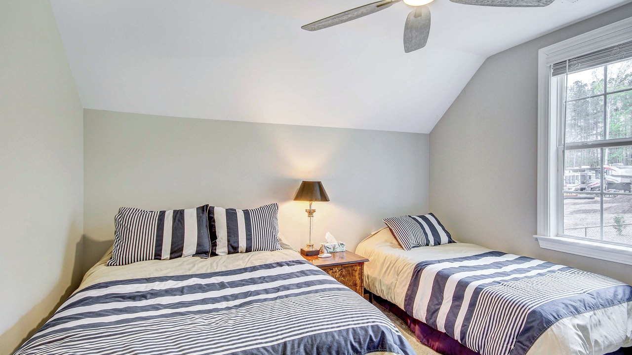 Photo of Bedroom in Leesville
