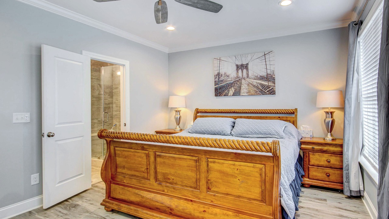 Photo of Bedroom in Leesville