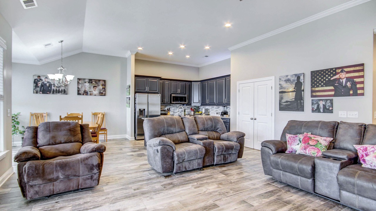 Photo of Bedroom in Leesville