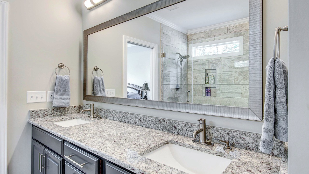Photo of Bathroom in Leesville