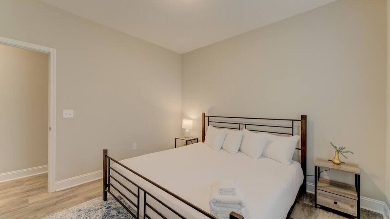 Photo of Bedroom in Cayce
