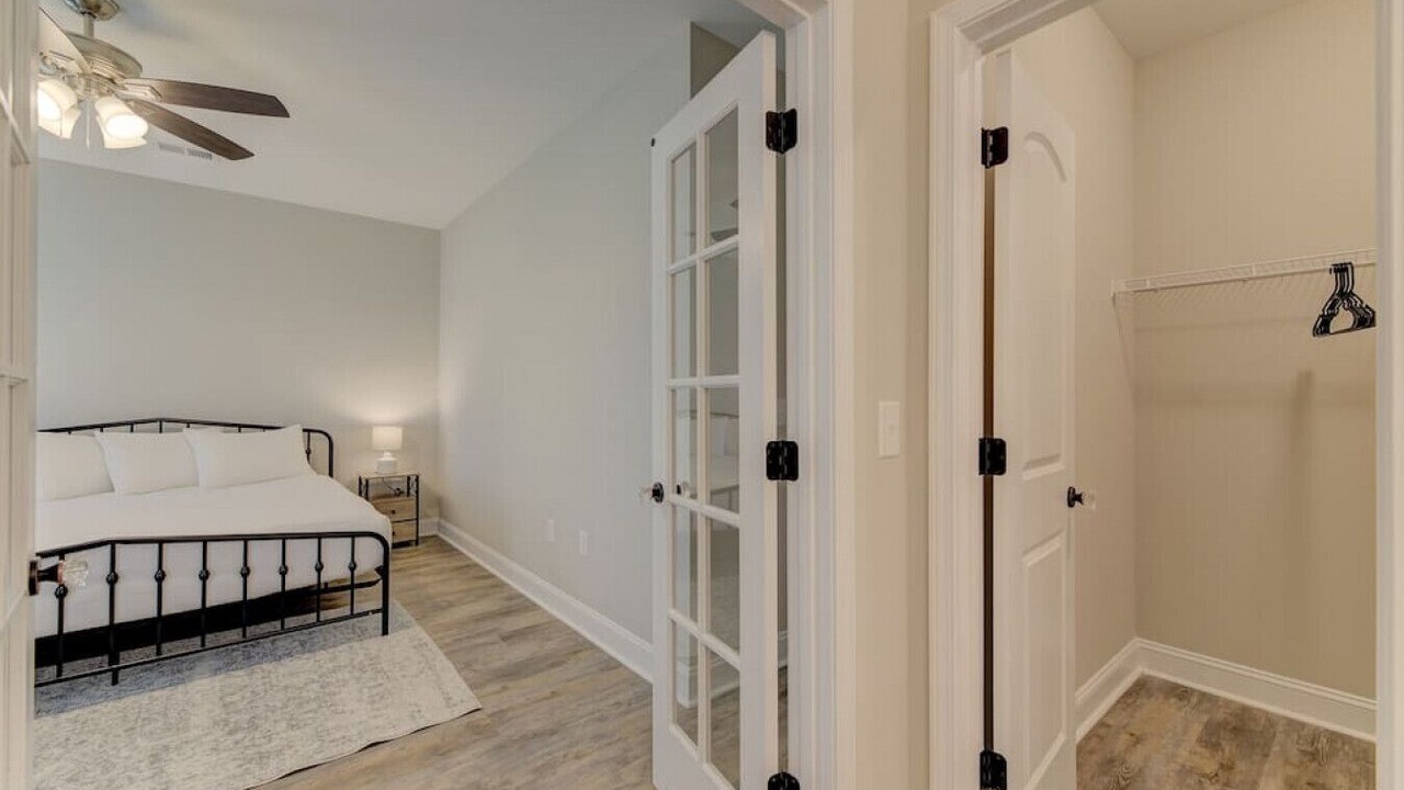 Photo of Bedroom in Cayce