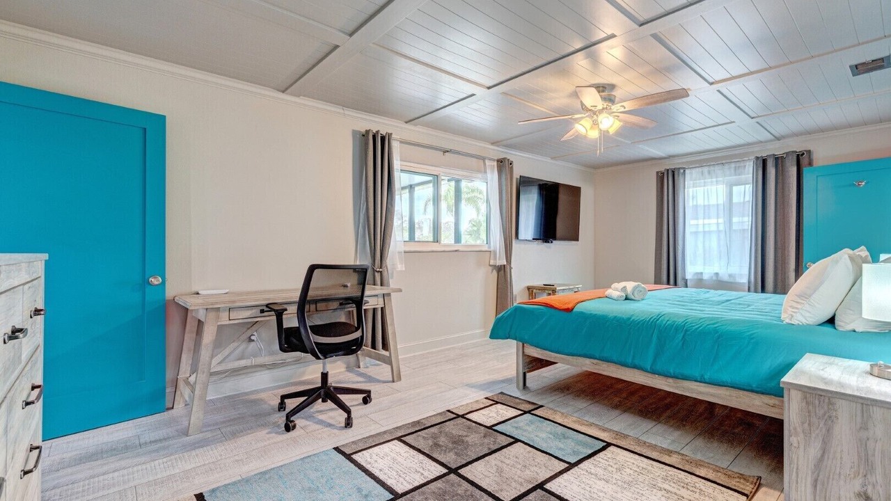 Photo of Bedroom in Lakewood Park