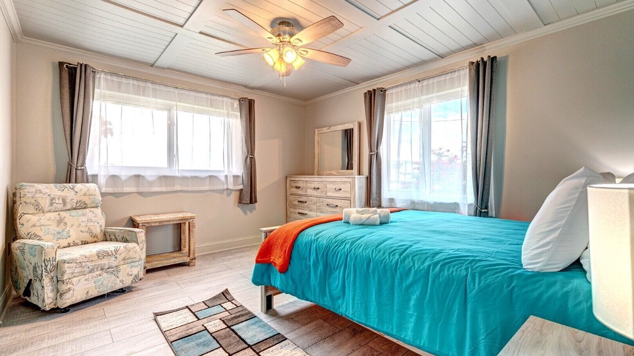 Photo of Bedroom in Lakewood Park