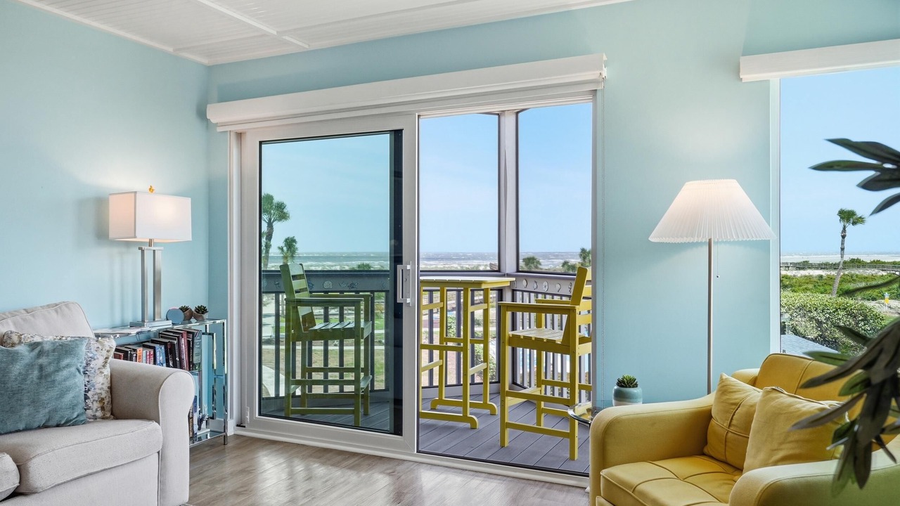 Photo of Patio Balcony in Oceanmarsh Subdivision