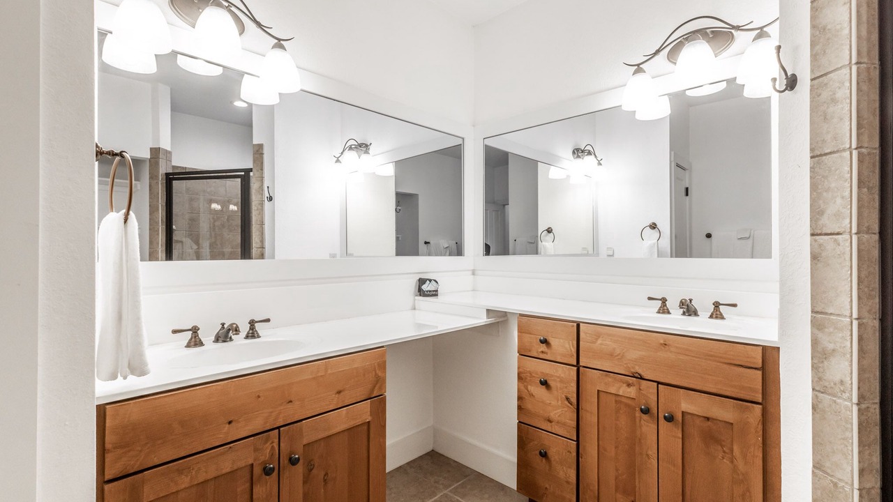 Photo of Bathroom in Bear Lake Reserve