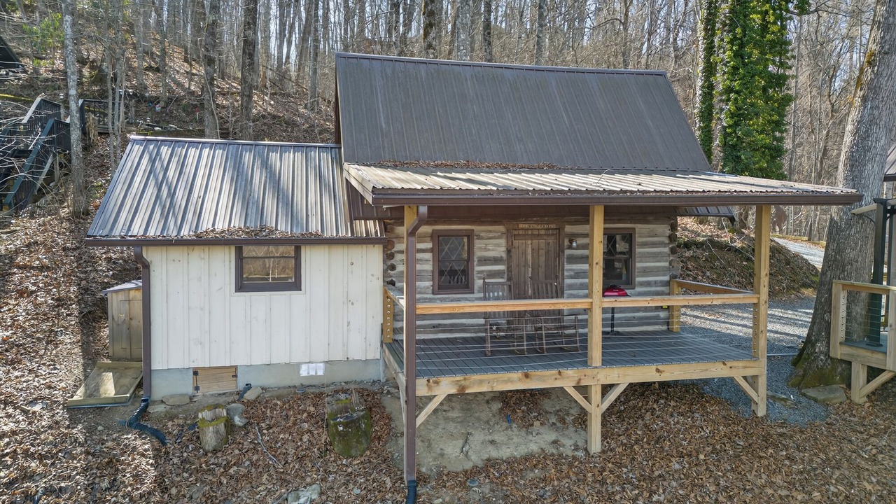 Photo of Outdoor in Topton