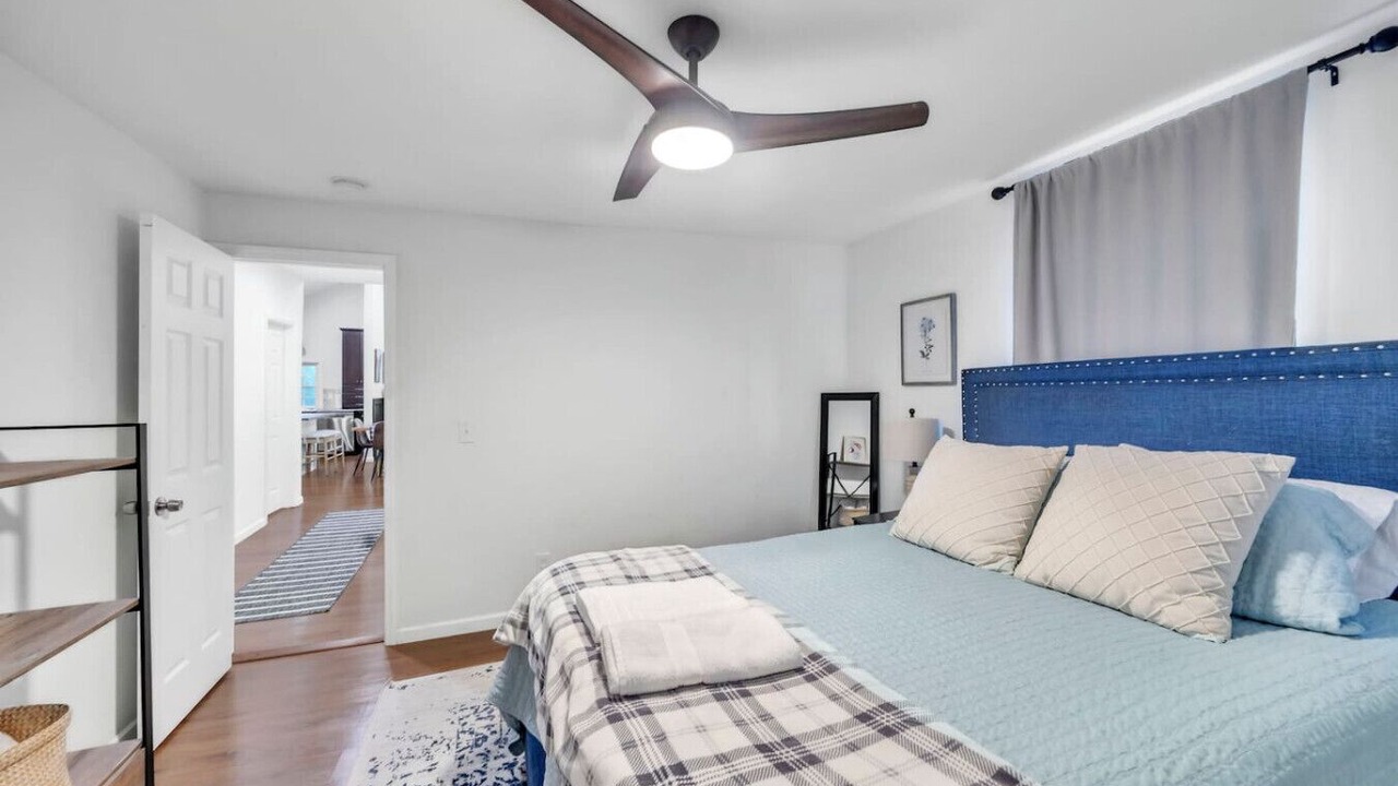 Photo of Bedroom in Duncan