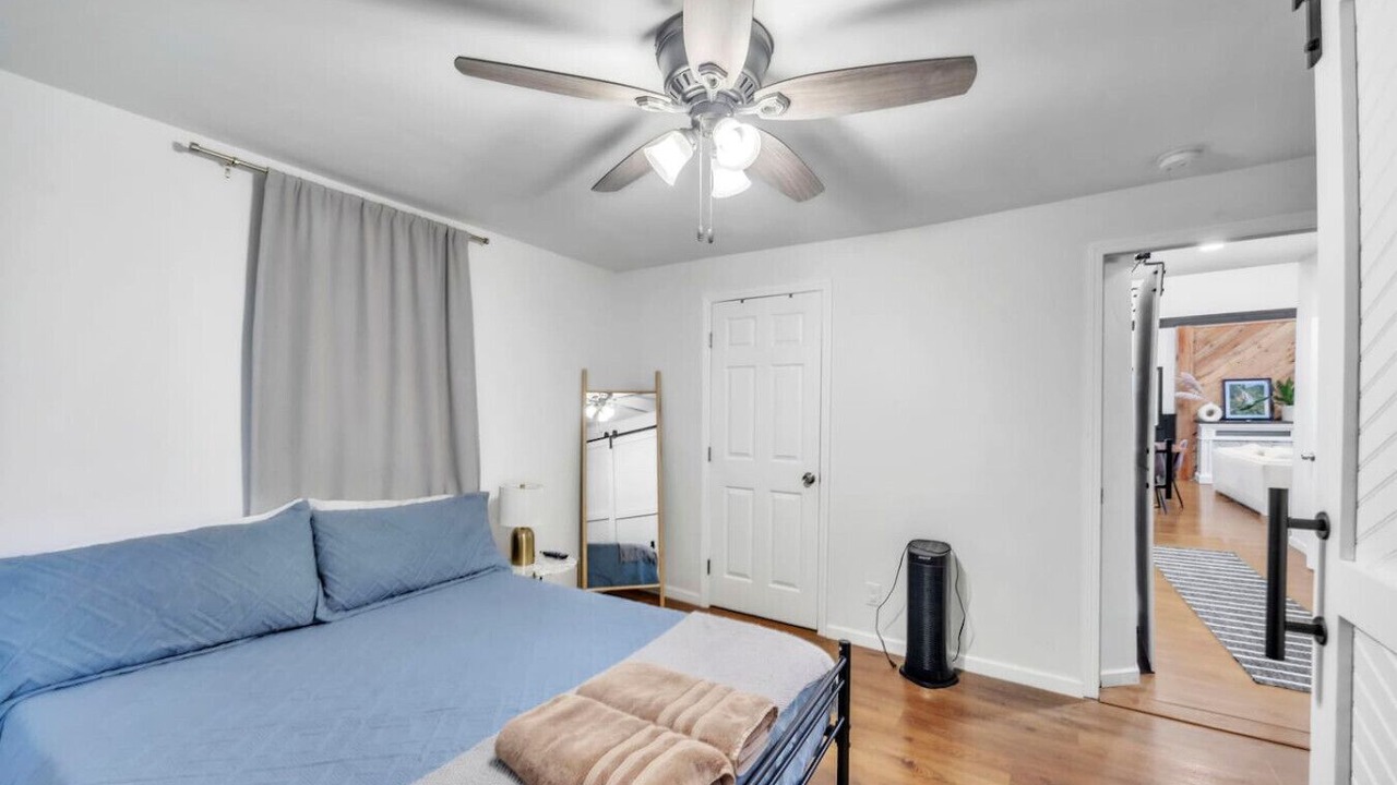 Photo of Bedroom in Duncan
